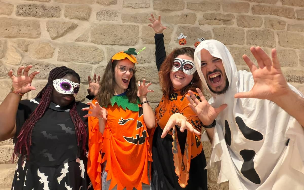 Illustration de l'événement : Vacances de la Toussaint : Halloween à Bulles & Billes (Paris 9e)