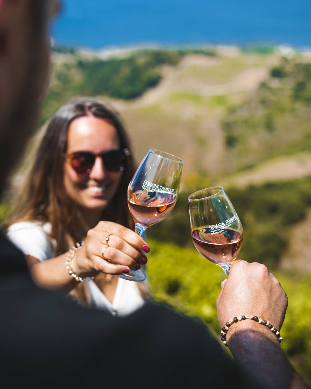 Illustration de l'événement : VIGNOBLES EN SCENE - RANDONNNEE ET DEGUSTATION AU CAVE TAMBOUR