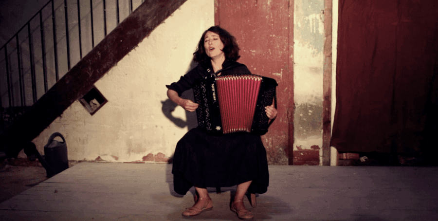 Illustration de l'événement : BALADE AU MUSÉE AVEC NATHALIE GUIDA - JAZZÈBRE