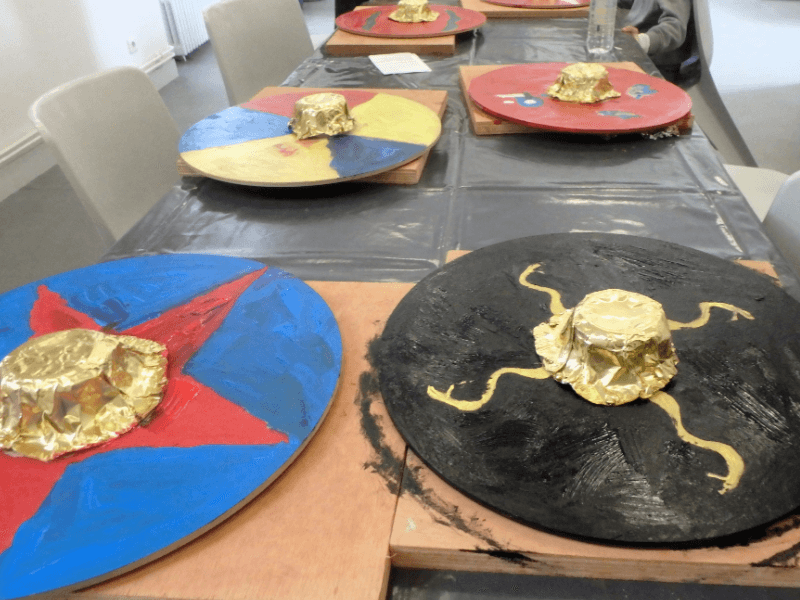 Illustration de l'événement : Ateliers archéologie : Bouclier mérovingien – De 9 à 12 ans