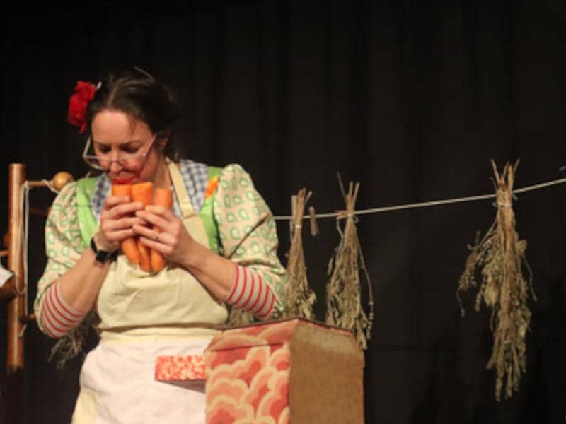 Illustration de l'événement : Spectacle - Les carottes sont cuites ! Cie En musique, spectacle culinaire