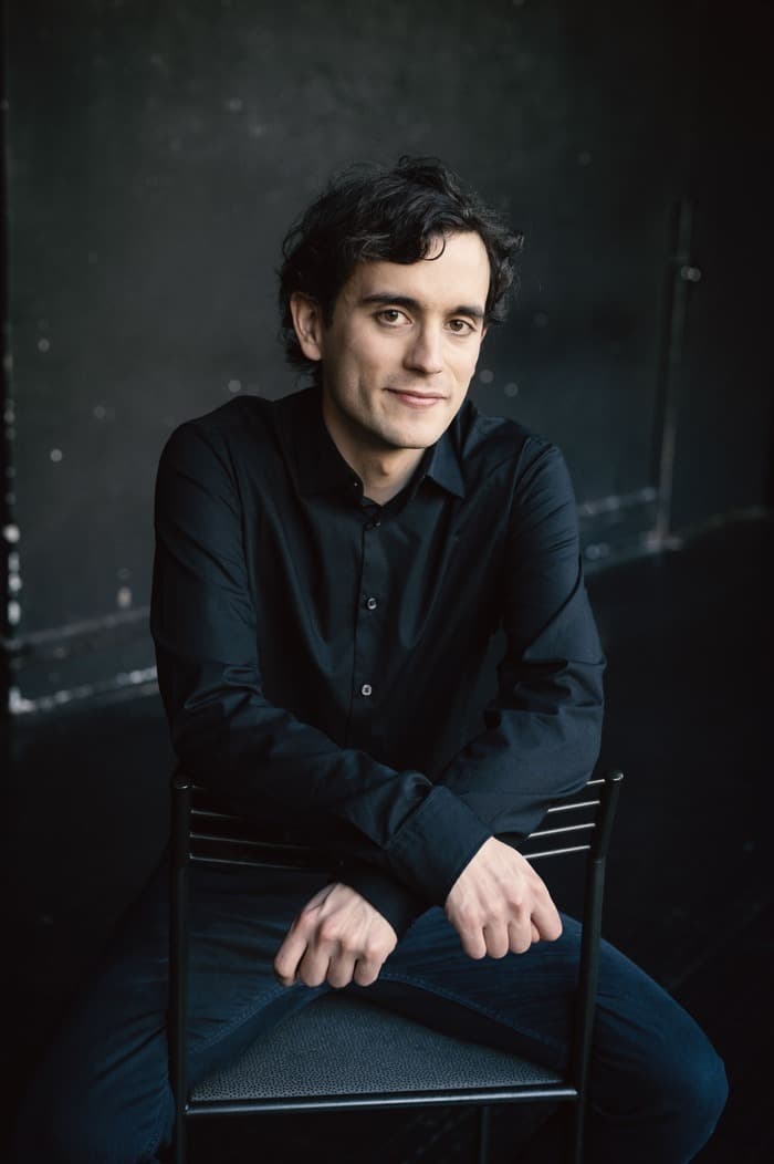 Illustration de l'événement : Matinées du piano : Schumann - Carter - Albéniz, Récital de piano de Lorenzo Soulès