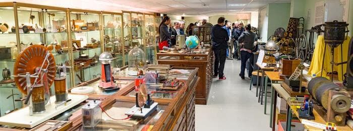 Illustration de l'événement : Visite guidée de la galerie des instruments scientifiques