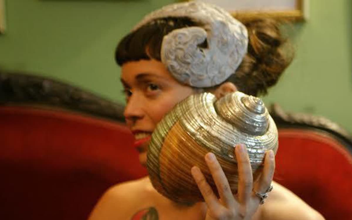 Illustration de l'événement : 100 ans de Gatsby le Magnifique, Velours, velours — A kind of cabaret au 38Riv Jazz Club