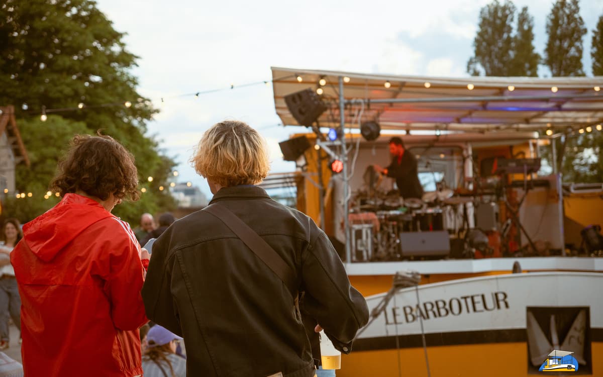 Illustration de l'événement : La Mona Dimanche Open Air au Canal Barboteur (Gratuit)