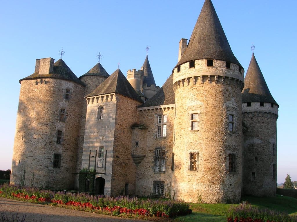 Illustration de l'événement : Château de Bonneval : Théâtre d'improvisation avec la troupe Kremlimpro