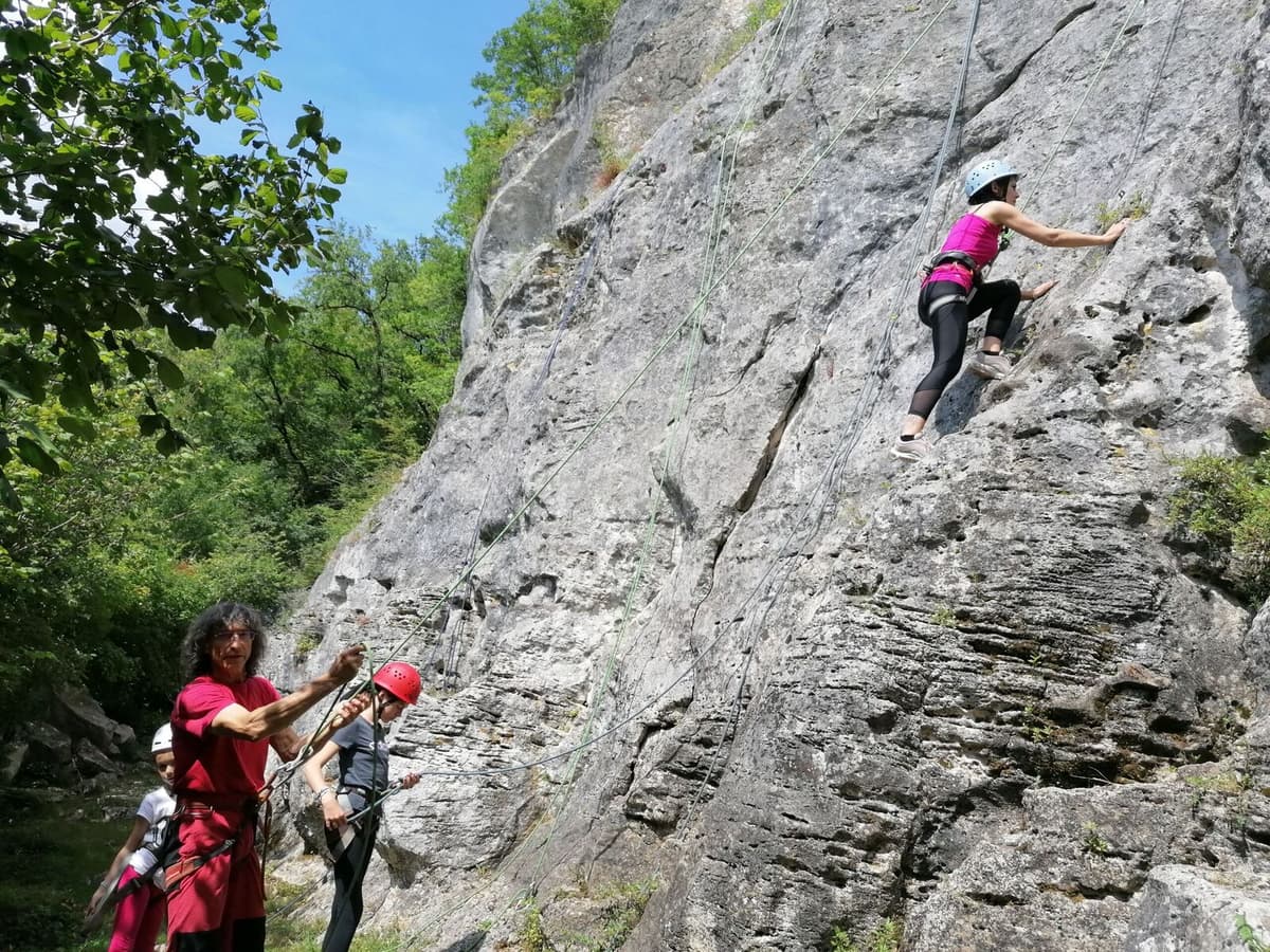 Illustration de l'événement : Été Actif : Escalade sur voie naturelle à Paussac