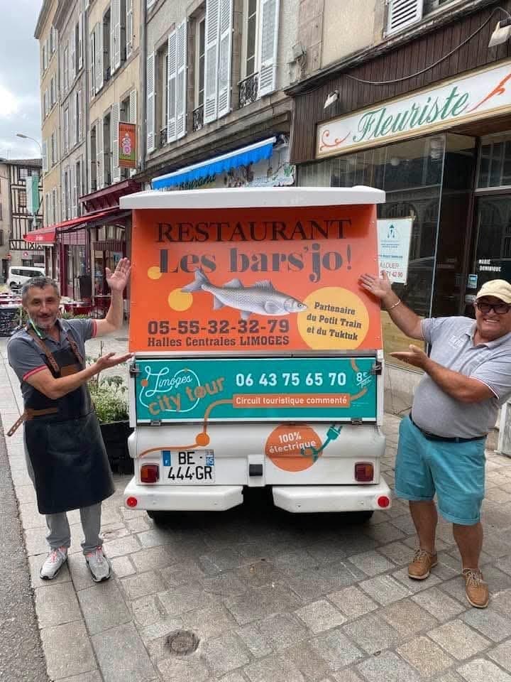 Illustration de l'événement : Visite en Tuk Tuk - Parcours Casse-Croûte aux Halles