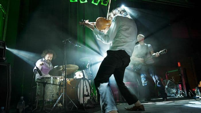 Illustration de l'événement : DIRTY THREE