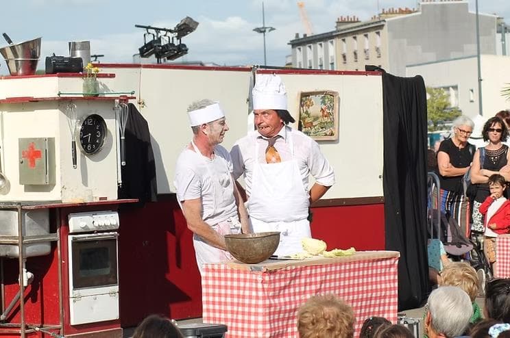 Illustration de l'événement : 'La Cuisine - monte le son !' Cie Maboul Distorsion