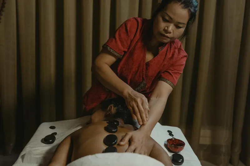 Illustration de l'événement : Atelier massage en duo père fils avec EN'OHA