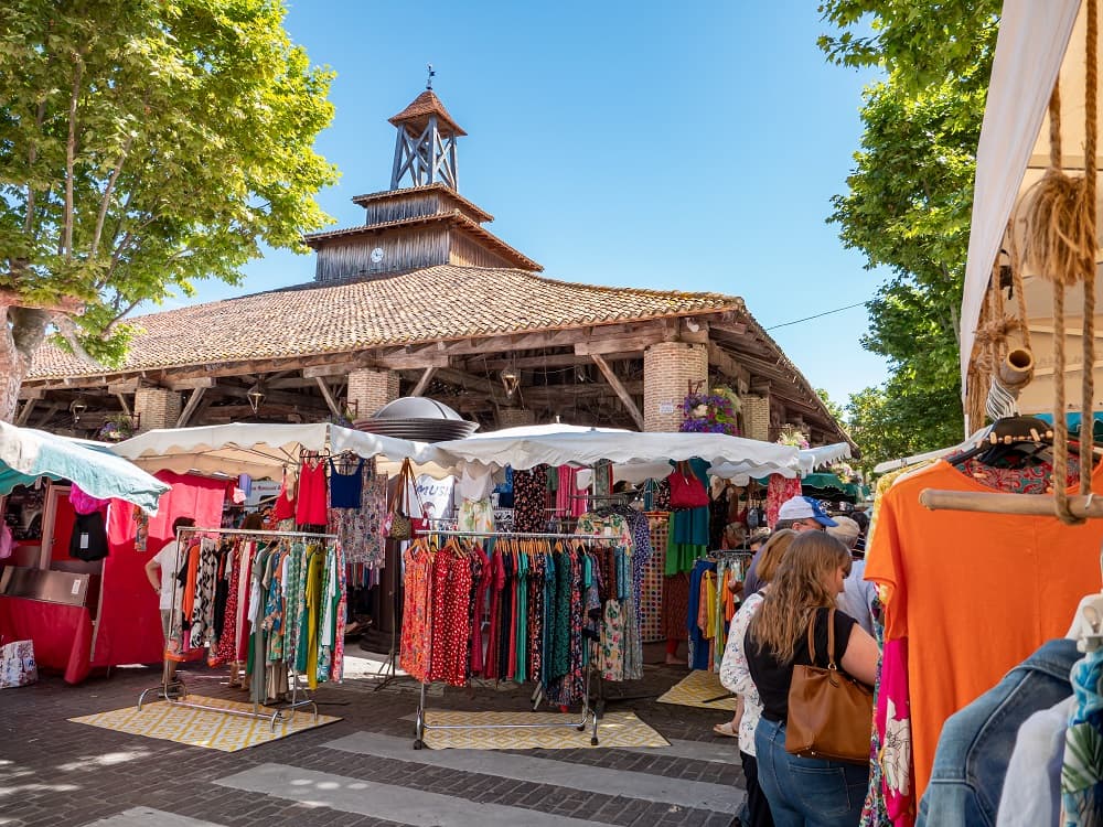 Illustration de l'événement : LE PETIT MARCHÉ DU FAIT MAIN FÊTE L'ÉTÉ