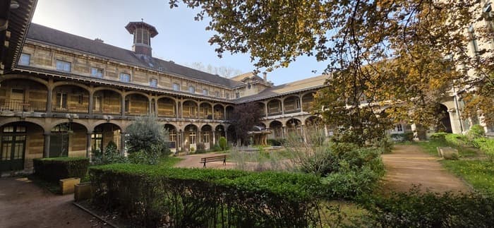 Illustration de l'événement : Visite du lycée du Parc et de la Cour d'Honneur