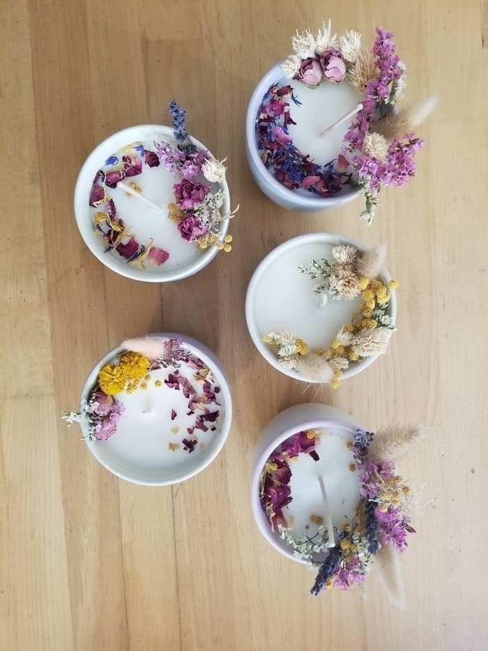 Illustration de l'événement : Atelier bougie naturelle fleurie