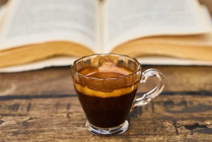 Illustration de l'événement : Café Bouquins spécial Invité