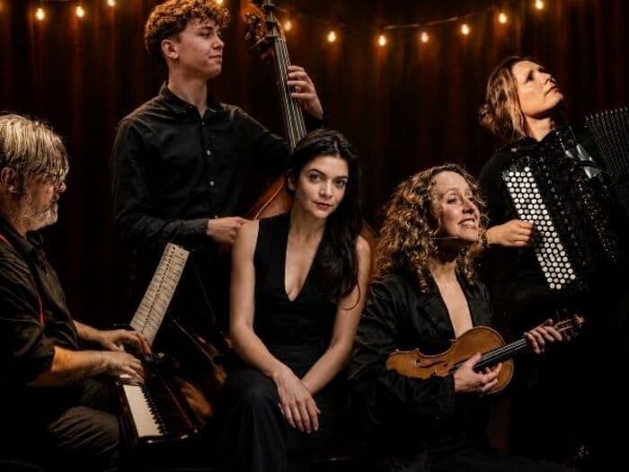 Illustration de l'événement : La Chanson fait son cabaret et Karaoké Live - Festi’Val Passeurs de musique 2026
