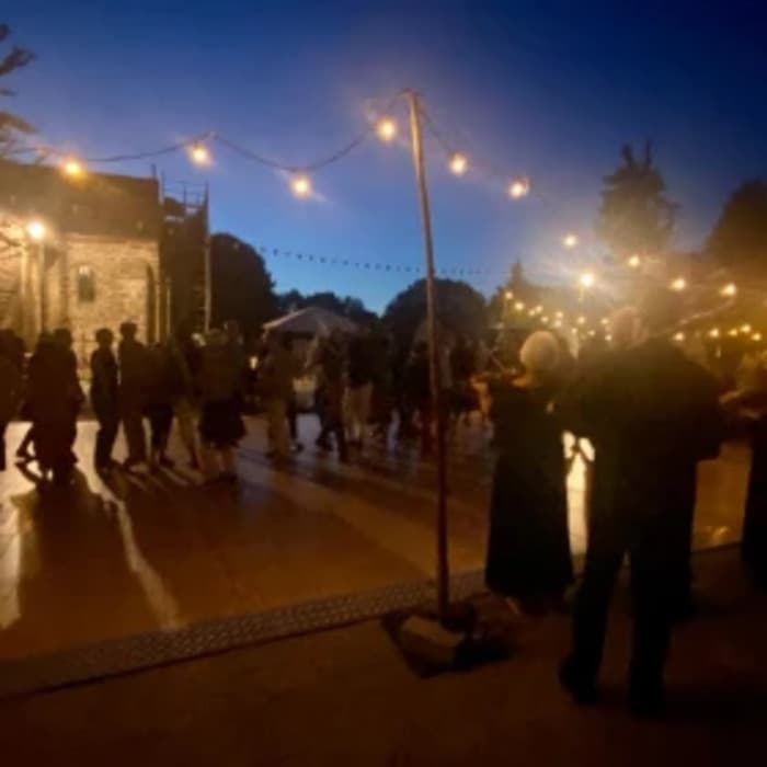 Illustration de l'événement : c'est la fête à la belette
