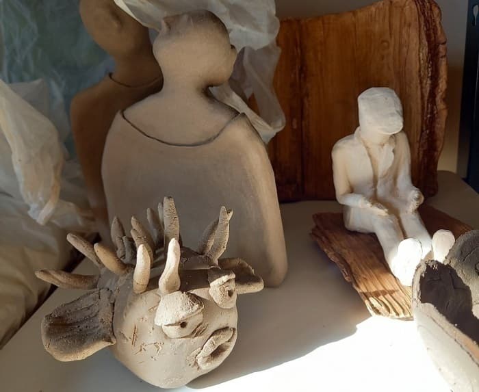 Illustration de l'événement : STAGE SCULPTURE TERRE ados/adultes – lundi 13 juillet après-midi