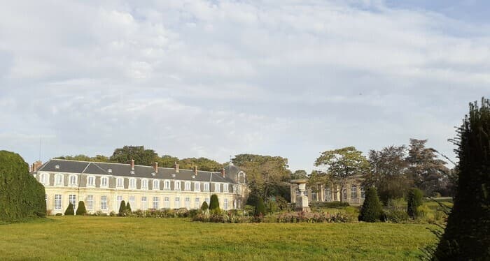 Illustration de l'événement : Visite guidée du château d'Arnouville et de son parc