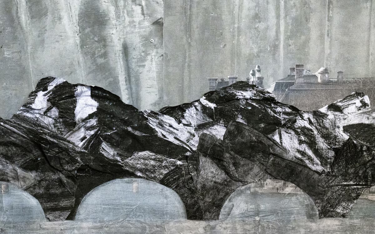 Illustration de l'événement : JR, « Les Esquisses de la Caverne » à la galerie Perrotin