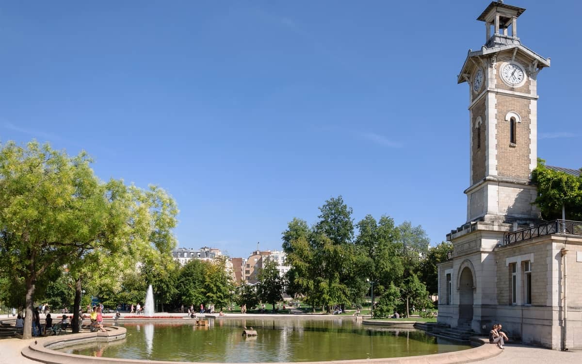 Illustration de l'événement : Visite amplifiée : secrets et senteurs bien gardées du Parc Georges Brassens