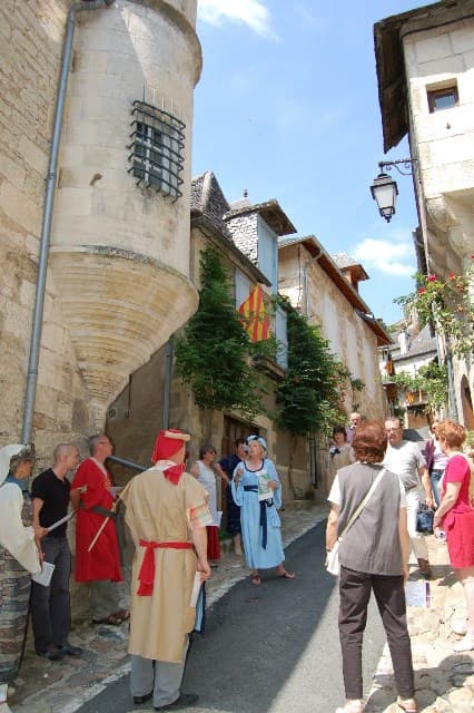 Illustration de l'événement : Visite costumée de Turenne : Costumez-vous pour revivre l’histoire de Turenne, l’un des PBVF
