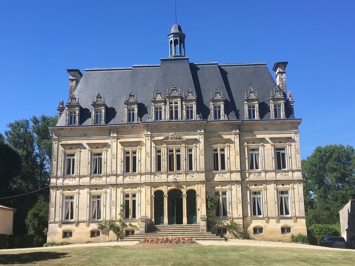 Illustration de l'événement : Afterbeach au Château Lestage