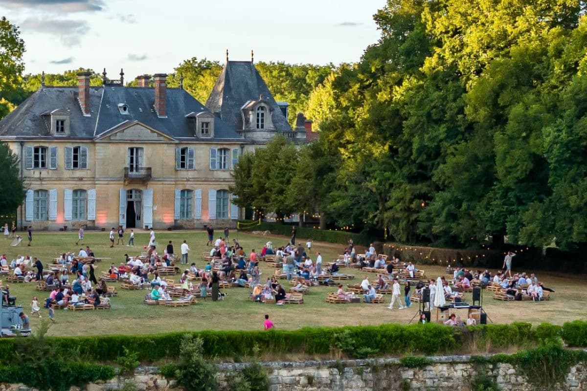 Illustration de l'événement : Garden party | Château de Tiregand