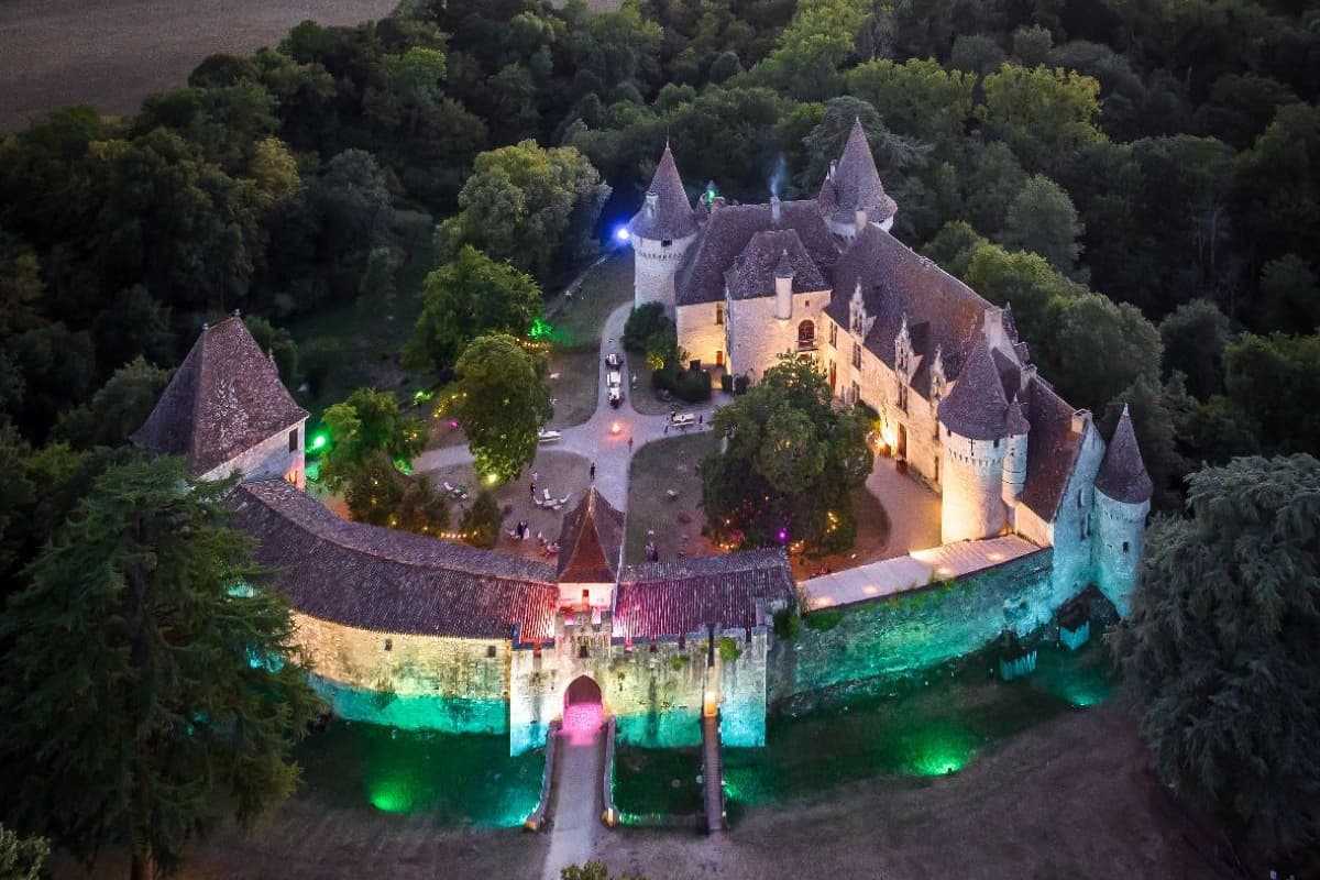 Illustration de l'événement : Guinguette au château | Château de Bridoire