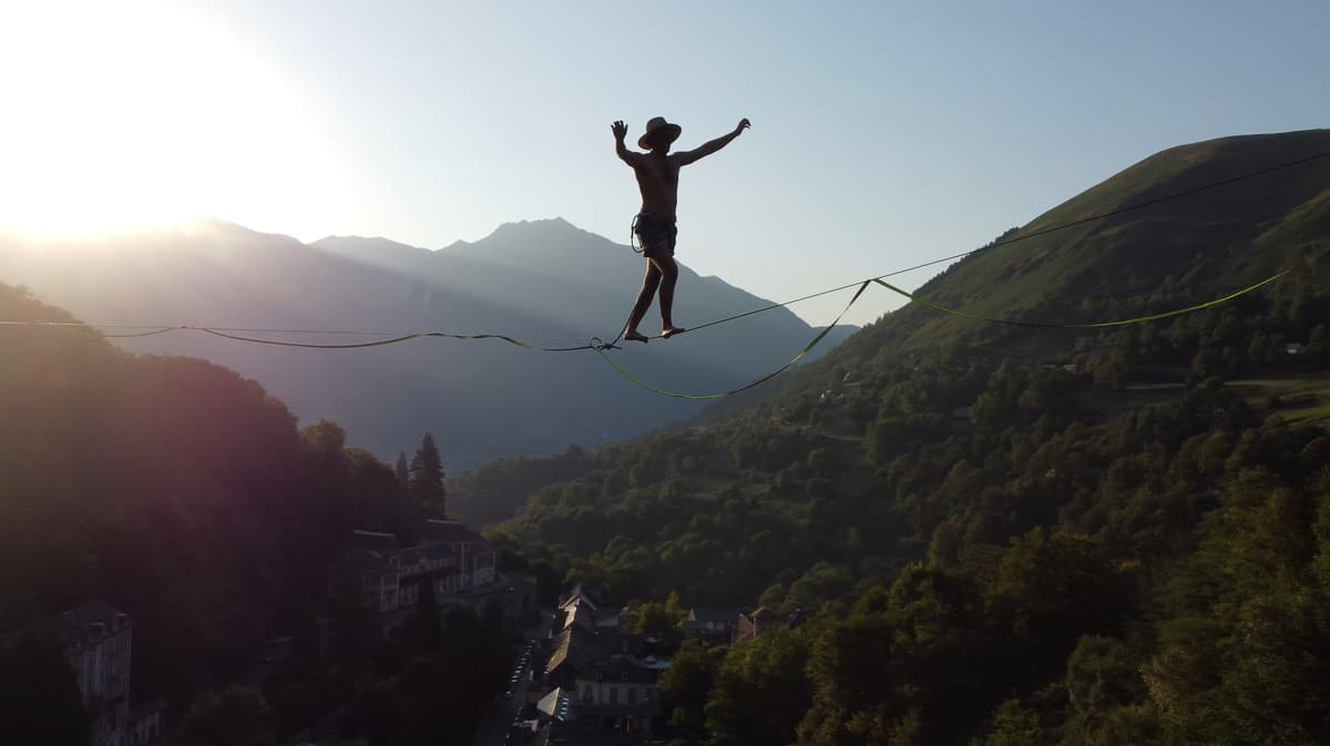 Illustration de l'événement : Gourette Highline Meeting - highline de nuit