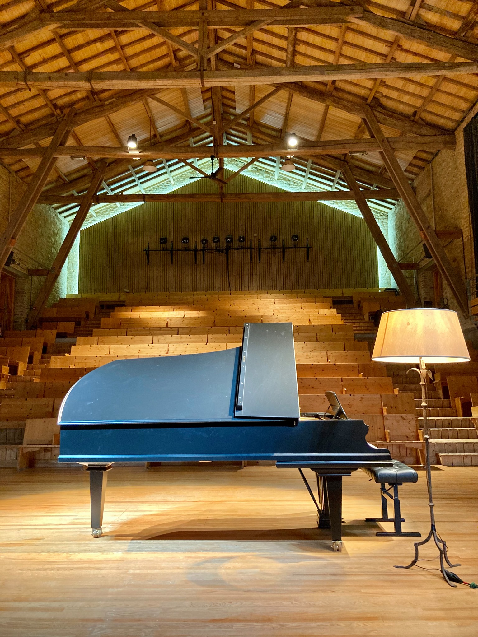 Illustration de l'événement : Festival du Haut Limousin - Balade matri·patrimoine - Un piano dans son siècle