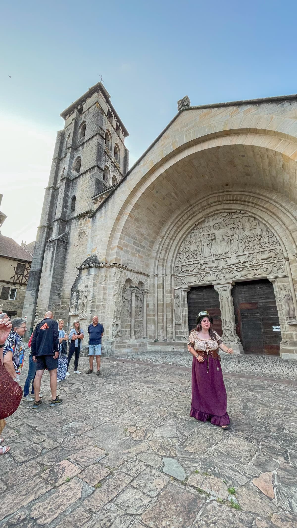 Illustration de l'événement : Visite nocturne théâtralisée de Beaulieu-sur-Dordogne