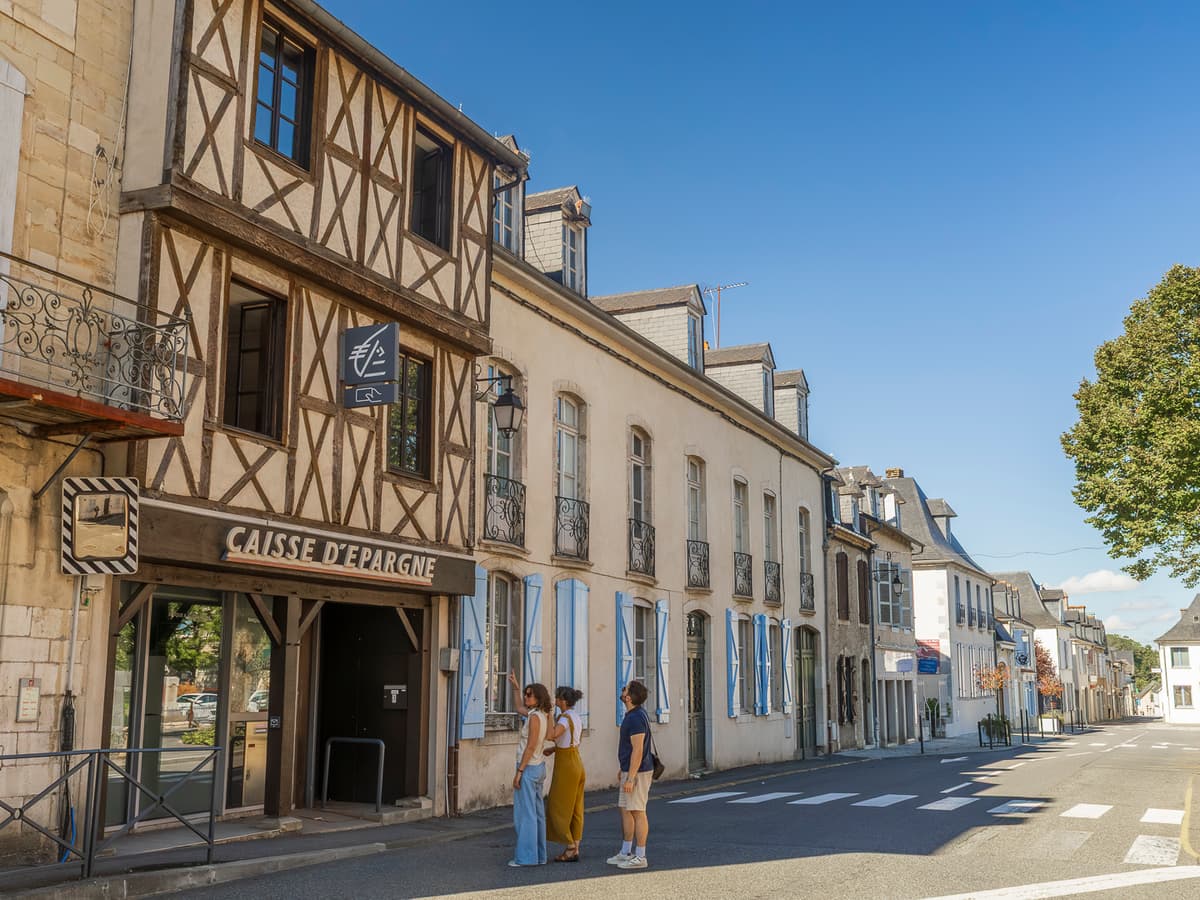 Illustration de l'événement : Morlaàs, balade entre patrimoine et gourmandises