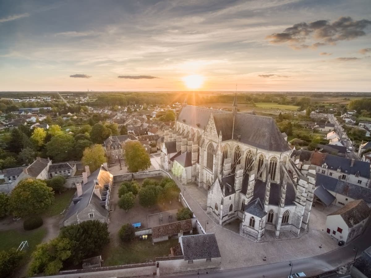 Illustration de l'événement : Visite royale à Cléry-Saint-André