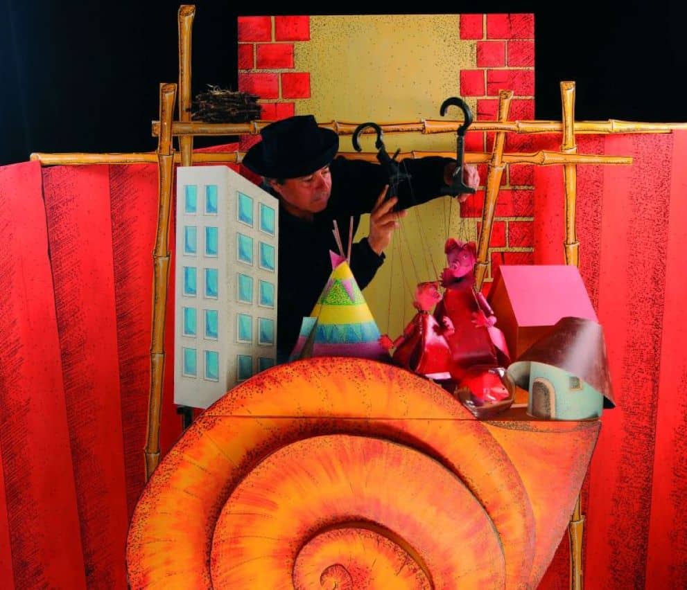 Illustration de l'événement : Journées Nationales de l'Architecture 2026 : Spectacle familial "Cochons frères construction"