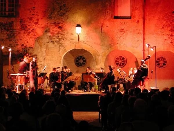 Illustration de l'événement : Festival en vallée d'Olt | Concert de musique de chambre à l'église Saint-Sauveur