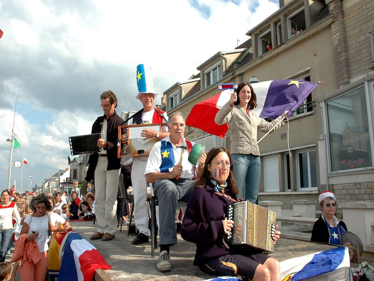Illustration de l'événement : Festival La Semaine Acadienne : projection de deux documentaires sur la semaine acadienne en 2006 et en 2008 à Saint-Aubin-sur-Mer