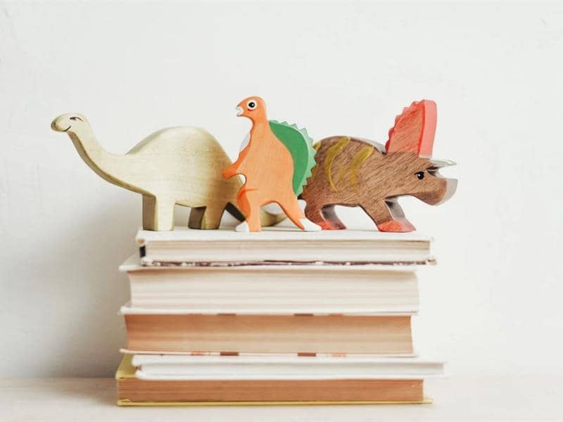 Illustration de l'événement : Les Racontines : sur les traces des dinosaures